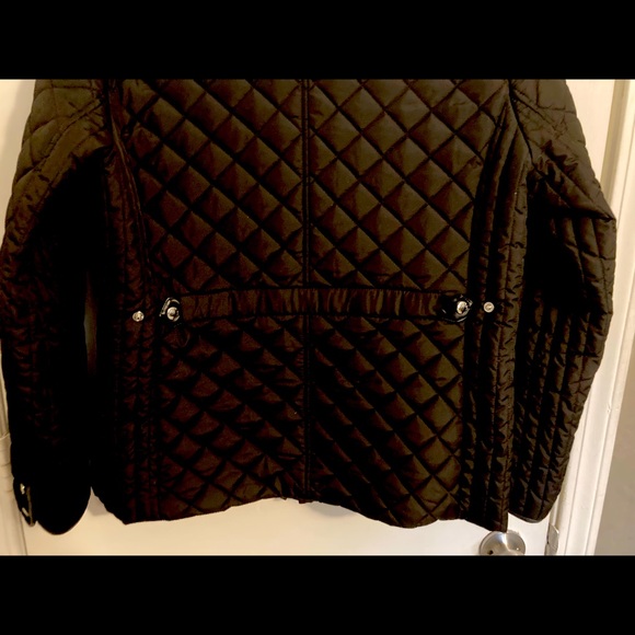 Ralph Lauren Jacket. Faux Leather Trim. Diamond-Quilted.Adjust Snap Tabs On Back - Picture 7 of 8